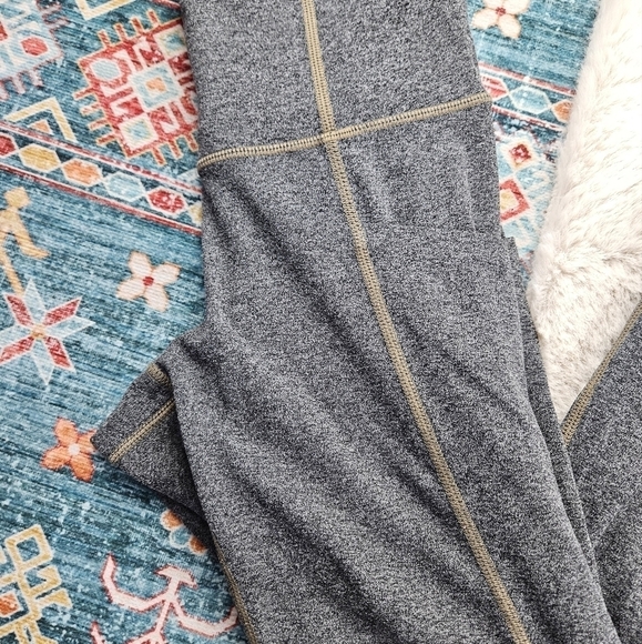 Athleta Gray Leggings 198877-03 XXS - Picture 2 of 6